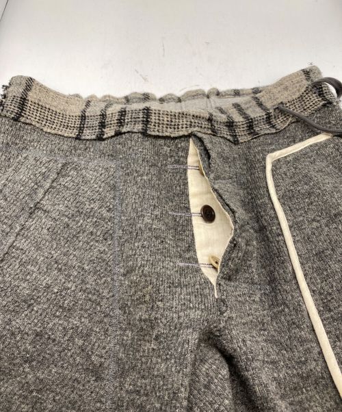 TAKAHIROMIYASHITA TheSoloIst.（タカヒロミヤシタ ザソロイスト）TAKAHIROMIYASHITA TheSoloIst. (タカヒロミヤシタ ザソロイスト) カシミヤ混デザインニットパンツ グレー サイズ:Sの古着・服飾アイテム