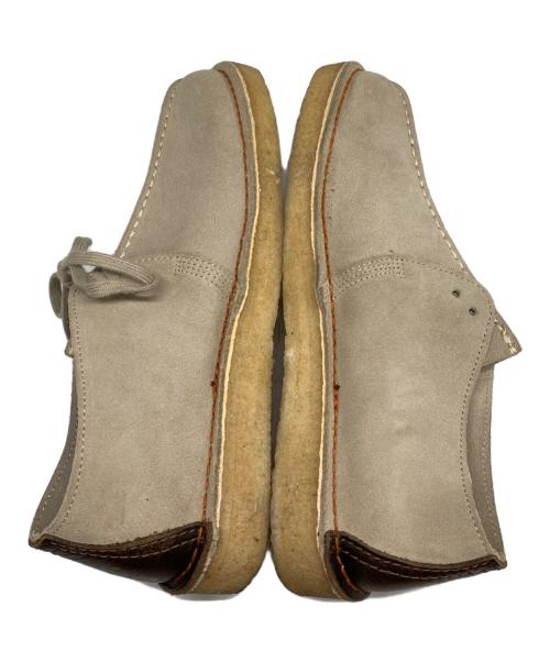 CLARKS（クラークス）CLARKS (クラークス) Desert Trek ベージュ サイズ:UK9の古着・服飾アイテム