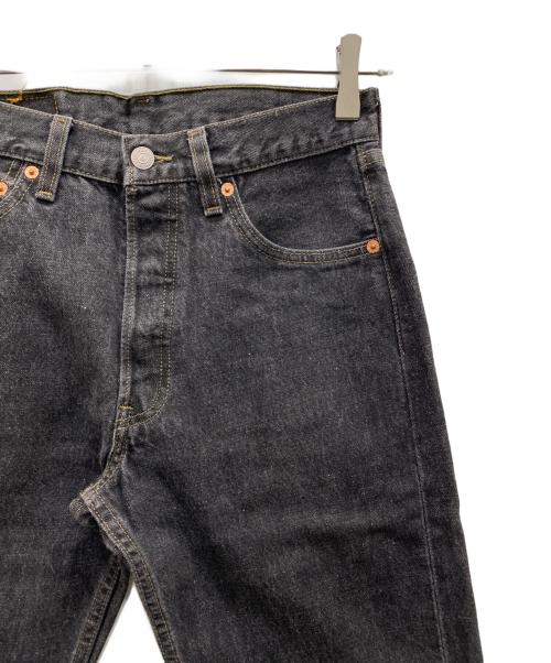 LEVI'S（リーバイス）LEVI'S (リーバイス) 90’s 501先染めデニムパンツ ブラック サイズ:Ｓの古着・服飾アイテム