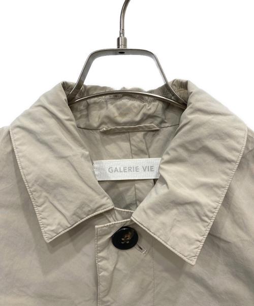 GALERIE VIE（ギャルリーヴィー）GALERIE VIE (ギャルリーヴィー) ガーメントダイタフタフーデコート ベージュ サイズ:36の古着・服飾アイテム