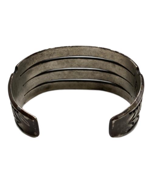 A.CADMAN（アンディキャドマン）A.CADMAN (アンディキャドマン) ナバホ族バングル シルバー サイズ:表記無しの古着・服飾アイテム