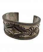 ナバホ族ナバホゾク）の古着「クレンドンピートナバホブレスレット」｜シルバー