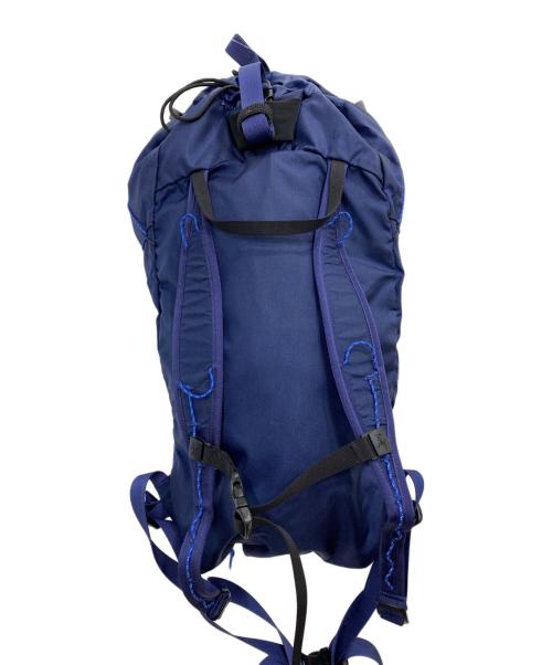 ARC'TERYX（アークテリクス）ARC'TERYX (アークテリクス) CIERZO 18 BACKPACK ネイビーの古着・服飾アイテム