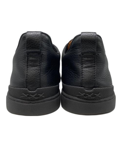 ERMENEGILDO ZEGNA（エルメネジルド・ゼニア）ERMENEGILDO ZEGNA (エルメネジルド・ゼニア) TRIPLE STITCHレザーローカットスニーカー ブラック サイズ:US9の古着・服飾アイテム