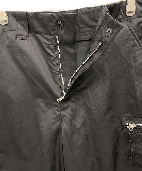 OUR LEGACY（アワーレガシー）OUR LEGACY (アワーレガシー) 24AW TACTICAL CARGO BLACK HIGH GLOSS SATEEN ブラック サイズ:46の古着・服飾アイテム