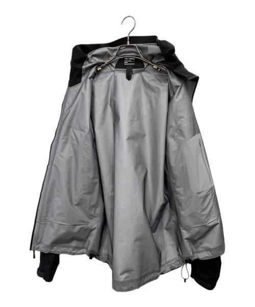 ARC'TERYX（アークテリクス）ARC'TERYX (アークテリクス) BETA JACKET ブラック サイズ:Mの古着・服飾アイテム