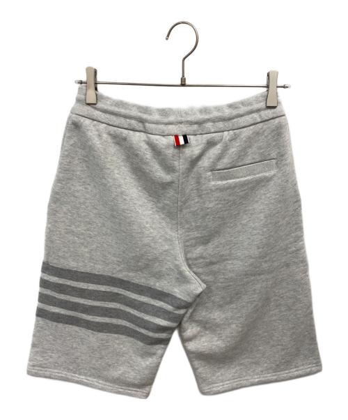Thom Browne（トムブラウン）Thom Browne (トムブラウン) Classic Loopback 4-Bar Sweatshorts グレー サイズ:1の古着・服飾アイテム