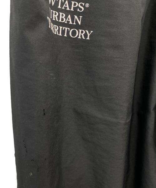 WTAPS（ダブルタップス）WTAPS (ダブルタップス) INCOM TROUSERS POLY TAFFETA ブラック サイズ:02の古着・服飾アイテム