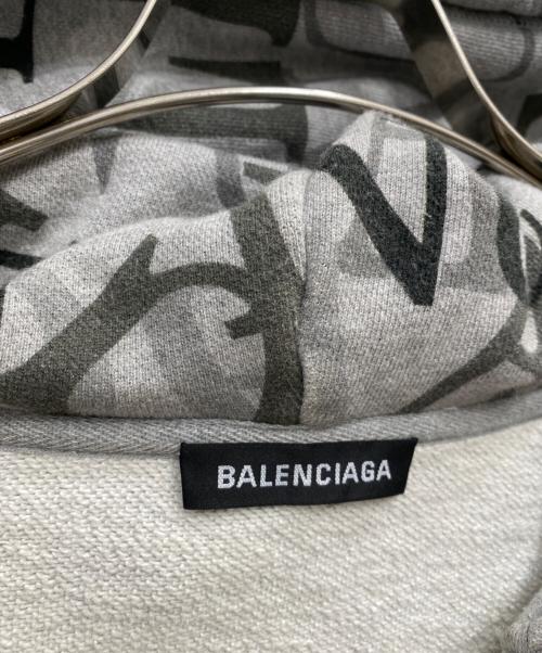 BALENCIAGA（バレンシアガ）BALENCIAGA (バレンシアガ) 19SS 総柄アーチロゴジップパーカー グレー サイズ:ＸＳの古着・服飾アイテム