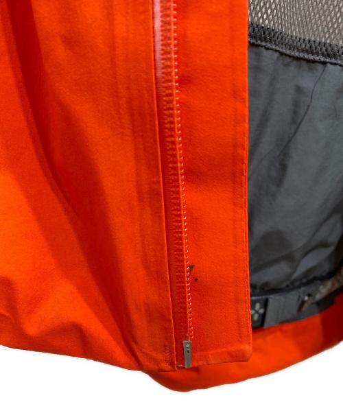 HAGLOFS（ホグロフス）HAGLOFS (ホグロフス) マウンテンパーカー オレンジ サイズ:Mの古着・服飾アイテム