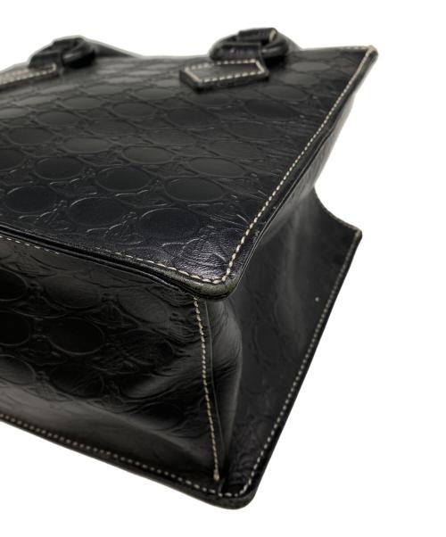 Vivienne Westwood（ヴィヴィアンウエストウッド）Vivienne Westwood (ヴィヴィアンウエストウッド) オーブ刻印総柄ハンドバッグ ブラックの古着・服飾アイテム