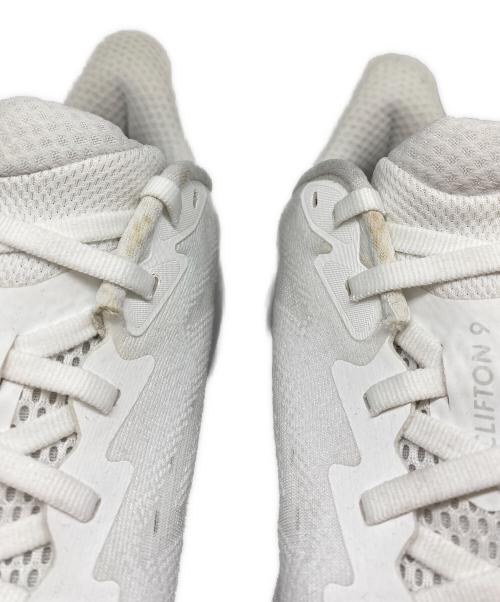 HOKAONEONE（ホカオネオネ）HOKAONEONE (ホカオネオネ) CLIFTON 10 ホワイト サイズ:28㎝の古着・服飾アイテム