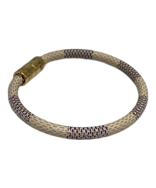 LOUIS VUITTON（ルイ ヴィトン）LOUIS VUITTON (ルイ ヴィトン) アズール ブラスレ キープイット バングル アイボリーの古着・服飾アイテム