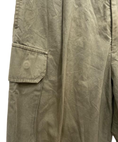 BLURHMS（ブラームス）BLURHMS (ブラームス) Washed Gabardine Super Wide 6P Slacks グリーン サイズ:2の古着・服飾アイテム