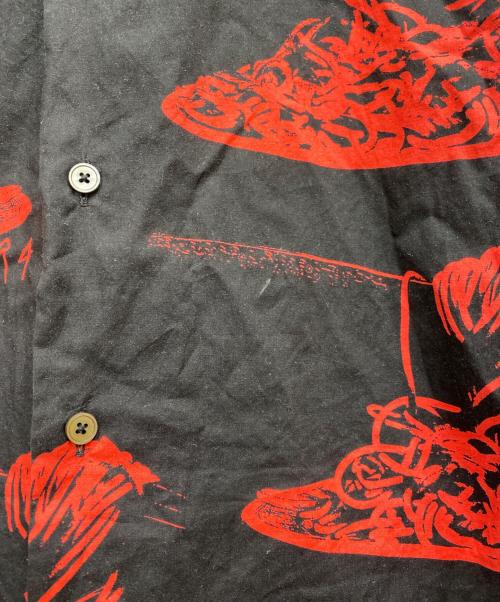 PAUL SMITH（ポールスミス）PAUL SMITH (ポールスミス) 総柄シャツ ブラック×レッド サイズ:Ｍの古着・服飾アイテム