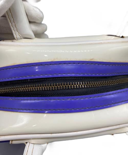 adidas（アディダス）adidas (アディダス) エナメルミニボストンバッグ ホワイト×ブルーの古着・服飾アイテム