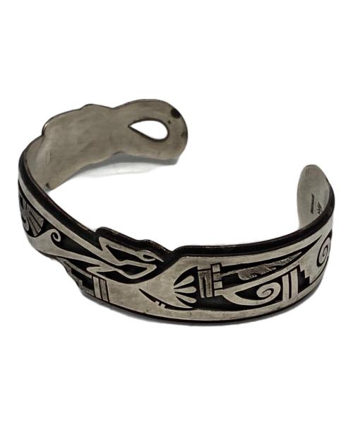 Berra Tawahongva（ベラ タワホングバ）Berra Tawahongva (ベラ タワホングバ) インディアンバングルの古着・服飾アイテム