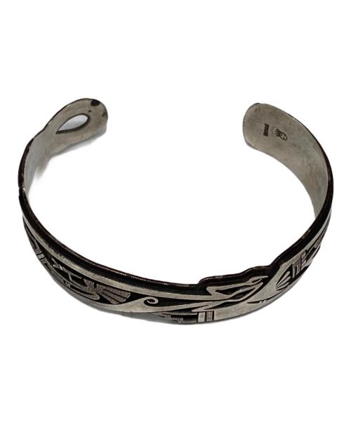 Berra Tawahongva（ベラ タワホングバ）Berra Tawahongva (ベラ タワホングバ) インディアンバングルの古着・服飾アイテム