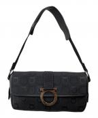 Salvatore Ferragamoサルヴァトーレ フェラガモ）の古着「ガンチーニ ワンショルダーバッグ」｜ブラック