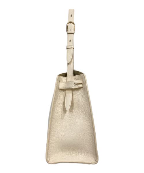 FURLA（フルラ）FURLA (フルラ) ショルダーバッグ アイボリーの古着・服飾アイテム