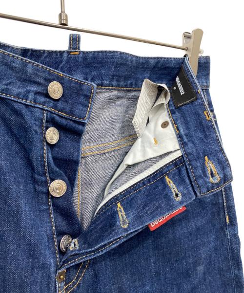 DSQUARED2（ディースクエアード）DSQUARED2 (ディースクエアード) テーパードデニムパンツ ブルー サイズ:42の古着・服飾アイテム