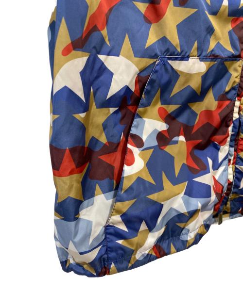 VALENTINO（ヴァレンティノ）VALENTINO (ヴァレンティノ) 星迷彩フーデッドジャケット マルチカラー サイズ:34の古着・服飾アイテム