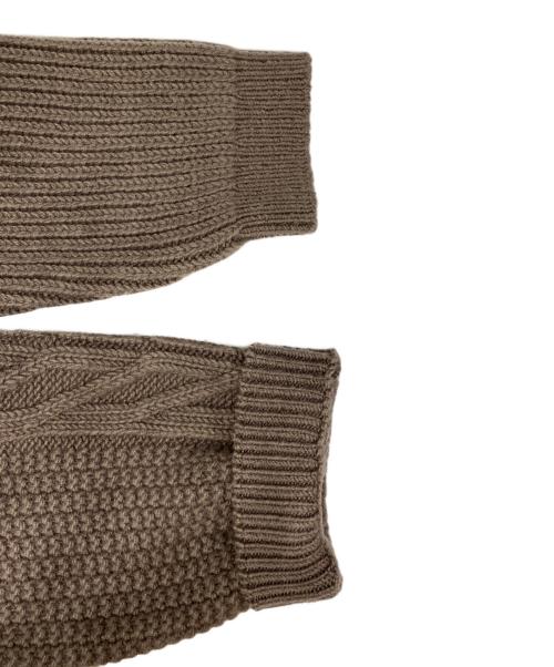 YOKE（ヨーク）YOKE (ヨーク) CROSSING CABLE CREW NECK KNIT ブラウン サイズ:2の古着・服飾アイテム