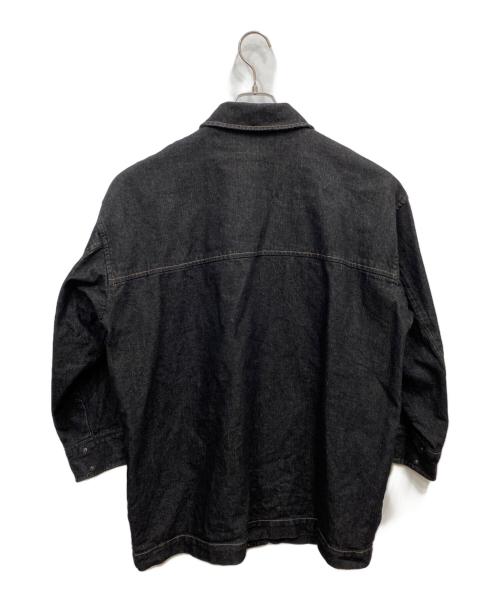 pinue（ピヌエ）pinue (ピヌエ) オーバーサイズデニムジャケット ブラック サイズ:不明の古着・服飾アイテム