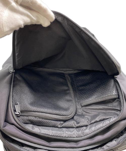 THE NORTH FACE（ザ ノース フェイス）THE NORTH FACE (ザ ノース フェイス) シャトルデイパック ブラックの古着・服飾アイテム
