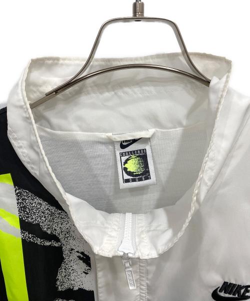 NIKE（ナイキ）NIKE (ナイキ) ナイロンジャケット ホワイト サイズ:Lの古着・服飾アイテム