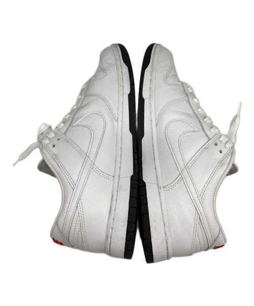 NIKE（ナイキ）NIKE (ナイキ) スニーカー ホワイト サイズ:27.5の古着・服飾アイテム