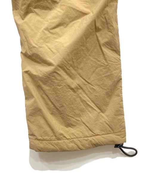 GRAMICCI（グラミチ）GRAMICCI (グラミチ) ナイロンフリーストラックパンツ ブラウン サイズ:S 未使用品の古着・服飾アイテム