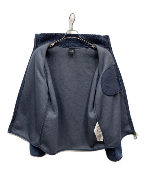 ARMANI EXCHANGE（アルマーニ エクスチェンジ）ARMANI EXCHANGE (アルマーニ エクスチェンジ) フリースジャケット ブルー サイズ:Mの古着・服飾アイテム