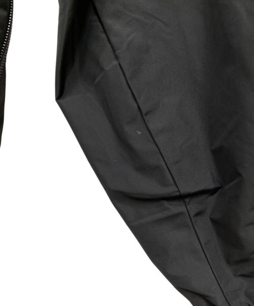 ARMANI EXCHANGE（アルマーニ エクスチェンジ）ARMANI EXCHANGE (アルマーニ エクスチェンジ) フーデッドジャケット ブラック サイズ:Sの古着・服飾アイテム