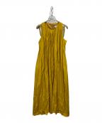 Audrey and John Wadオードリーアンドジョンワッド）の古着「C/Nタックフレアロングドレス」｜イエロー