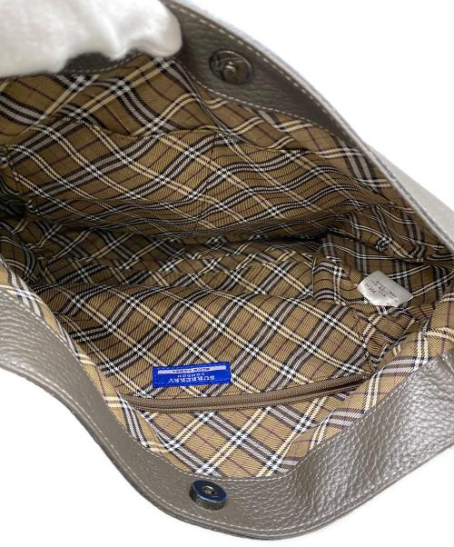 BURBERRY BLUE LABEL（バーバリーロンドンブルーレーベル）BURBERRY BLUE LABEL (バーバリーロンドンブルーレーベル) ワンショルダーバッグ グレーの古着・服飾アイテム