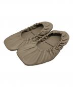 BALENCIAGAバレンシアガ）の古着「TUG BALLERINA」｜ベージュ