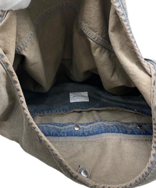 COOTIE PRODUCTIONS（クーティープロダクツ）COOTIE PRODUCTIONS (クーティープロダクツ) DENIM SLING BAG グレーの古着・服飾アイテム