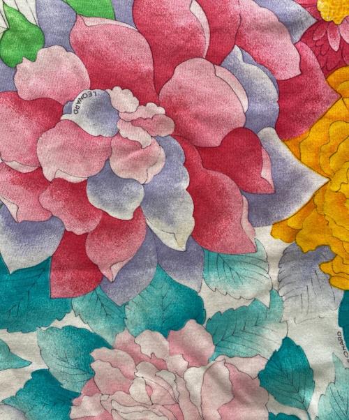 LEONARD（レオナール）LEONARD (レオナール) 総柄カットソー マルチカラー サイズ:Ｍの古着・服飾アイテム