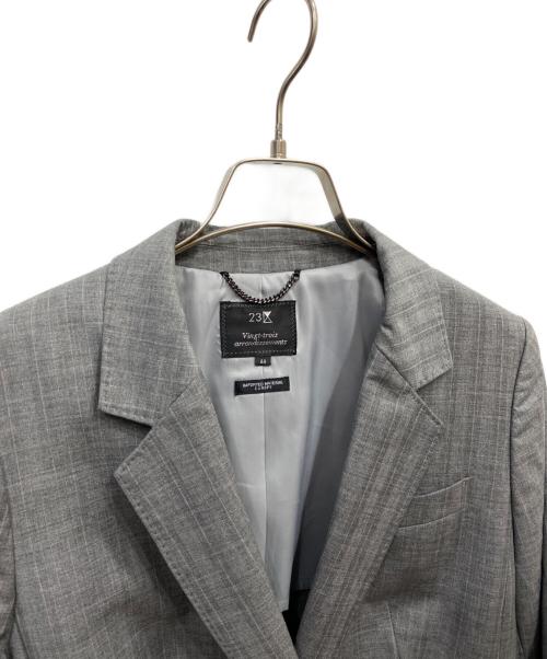 23区（ニジュウサンク）23区 (ニジュウサンク) ストライプセットアップ グレー サイズ:44の古着・服飾アイテム