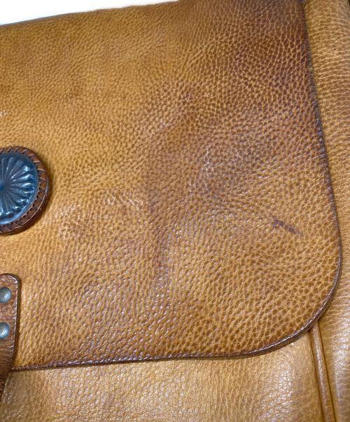 YUKETEN（ユケテン）YUKETEN (ユケテン) レザーショルダーコンチョ付きバッグ ブラウンの古着・服飾アイテム