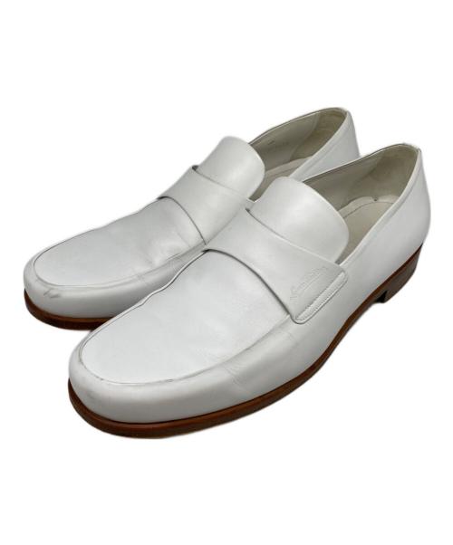 LOUIS VUITTON（ルイ ヴィトン）LOUIS VUITTON (ルイ ヴィトン) ローファー ホワイト サイズ:6　1/2の古着・服飾アイテム