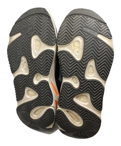 adidas（アディダス）adidas (アディダス) YEEZY BOOST 700 グレー サイズ:26.5の古着・服飾アイテム