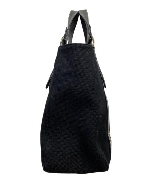 BURBERRY BLUE LABEL（バーバリーロンドンブルーレーベル）BURBERRY BLUE LABEL (バーバリーロンドンブルーレーベル) キャンバスハンドバッグ ブラックの古着・服飾アイテム