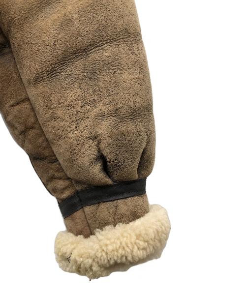 AVIREX（アヴィレックス）AVIREX (アヴィレックス) B-3 ムートンジャケット ブラウン サイズ:42の古着・服飾アイテム