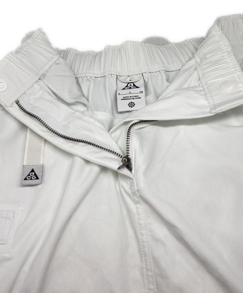 ACG（エーシージー）ACG (エーシージー) WMNS ACG SMITH SUMMIT ZIP OFF SKIRT ホワイト サイズ:Ｓの古着・服飾アイテム