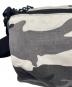 中古・古着 SUPREME (シュプリーム) Utility Bag Snow Camo ホワイト×ブラック：15000円