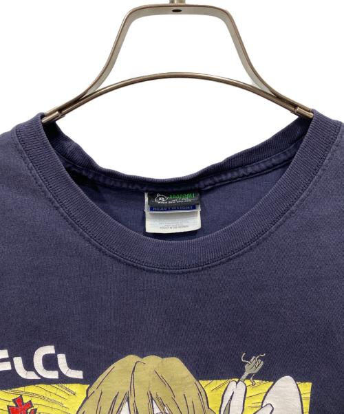 BROCCOLI GEAR（ブロッコリー ギア）BROCCOLI GEAR (ブロッコリー ギア) フリクリ ''ハルハラ・ハル子'' アニメTシャツ ネイビー サイズ:Mの古着・服飾アイテム