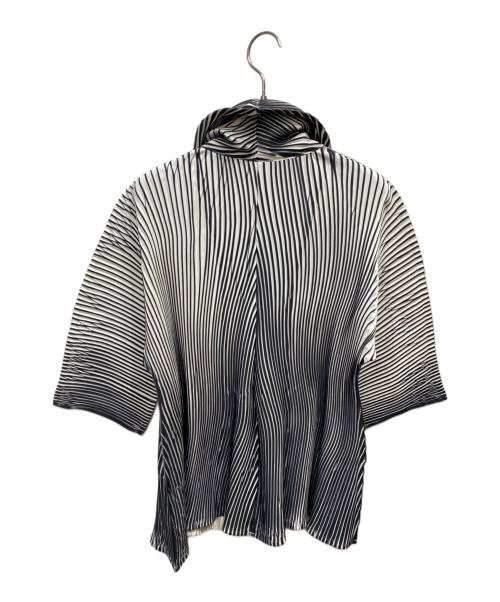 ISSEY MIYAKE（イッセイミヤケ）ISSEY MIYAKE (イッセイミヤケ) 立体プリーツ ウェーブプリーツ ジャケット グリーン サイズ:2の古着・服飾アイテム