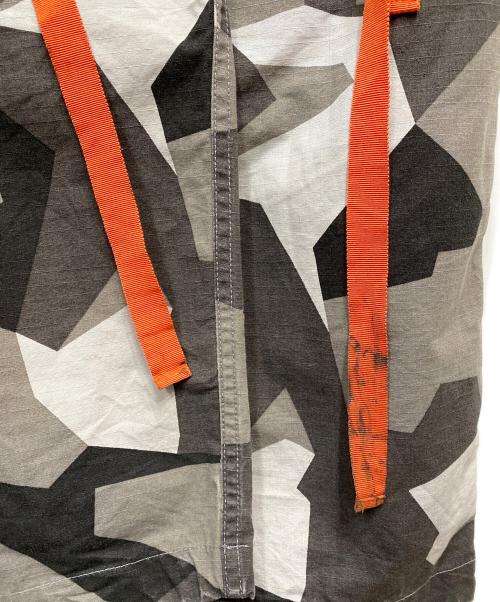 A BATHING APE（アベイシングエイプ）A BATHING APE (ア ベイシング エイプ) カモフラパンツ グレー サイズ:Lの古着・服飾アイテム